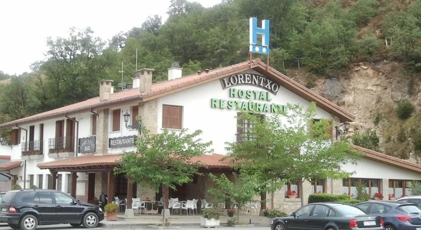 Hostal Lorentxo 2*