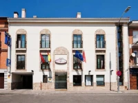 Villa Paracuellos 3*