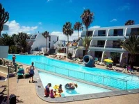 Apartamentos La Penita 2*
