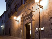NH Palacio de Santa Marta 4*