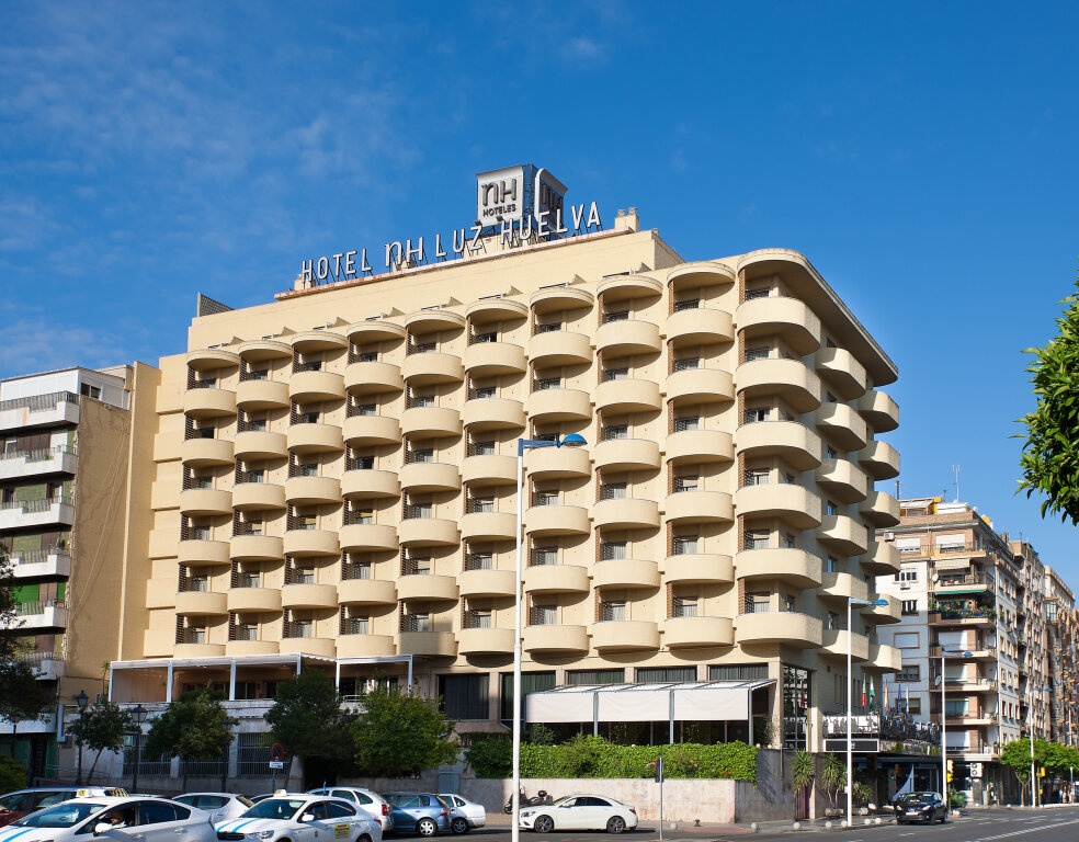 NH Luz Huelva 4*
