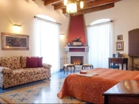B&B Vins Lounge 