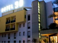 Hotel 90 4*