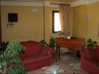 Ypsigro Palace Hotel 4*