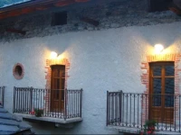 La Maison Des Vignerons Chambres DHotes B&B 
