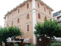 Hotel Iris Crillon