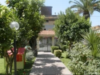 B&B Luana Inn Airport 