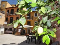 Case Albergo Al Cortiletto 