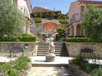 Hotel Ristorante Borgo La Tana 3*