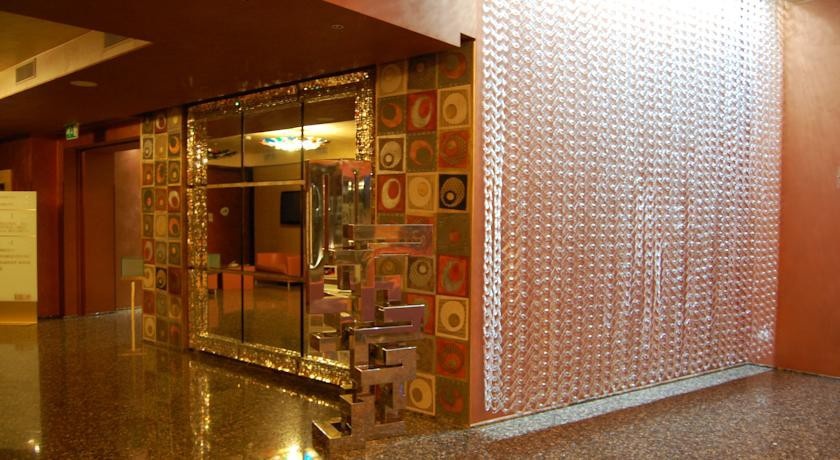 Base Hotel To Work 4*