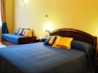 Hotel Corte Di Nettuno 4*