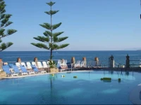 La Playa Blanca 3*
