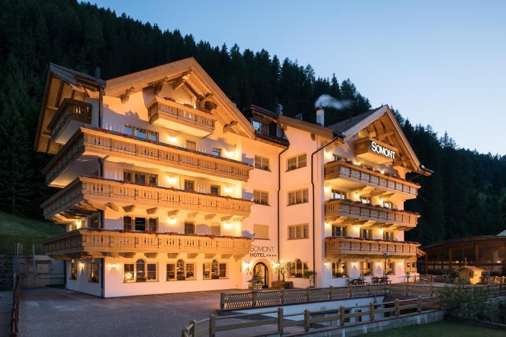 Hotel Somont 4*
