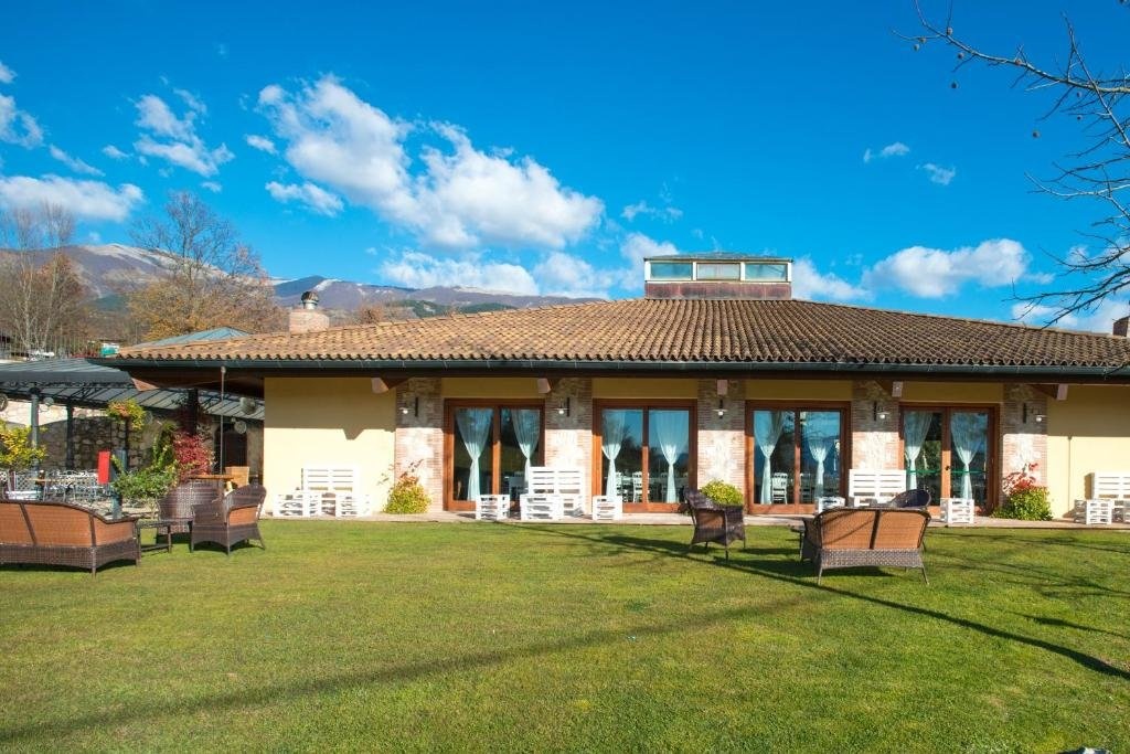 Valle DellAquila Country House 4*