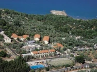 Villaggio Turistico Defensola 3*