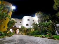 Hotel Akrabello 3*