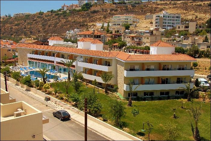 M. Moniatis 3*
