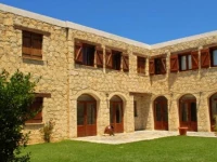 Paradisos Hills Hotel 
