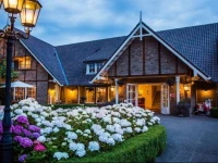 Landhuishotel De Bloemenbeek 4*