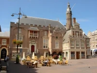 Amadeus Hotel 2*