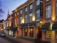 Martini Hotel Centre 2*