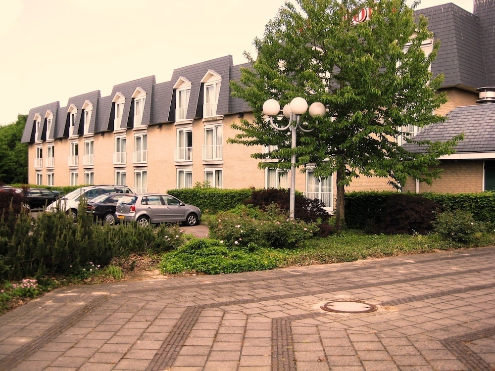 AC Hotel Holten 3*