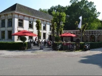 Hotel-Restaurant Het Rechthuis 3*