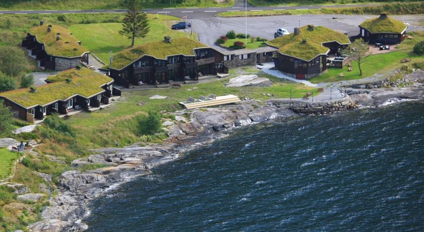 Brekkestranda Fjordhotel 3*
