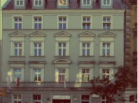 Explorer Hostel 