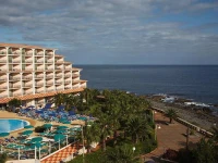 Four Views Oasis 4*