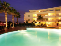 Sunplace Vila Mos Suite Hotel
