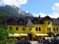 Kotnik 4*
