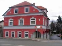Vila Pekre 