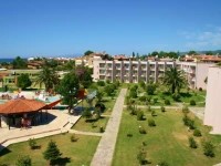 Altiner Hotel Altinoluk 4*