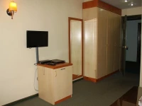 Kasmir Hotel 