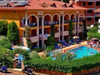 Eden Garden Apart 