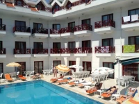 Club Beach Park 3*