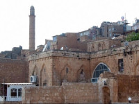 Kasr-i Abbas Hotel