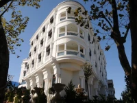 Paradise Island Hotel 