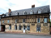 Hostellerie Du Lion dOr 2*