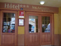 Les Arcades Le Lion Dor 2*