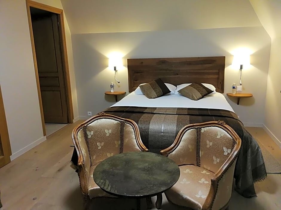 Auberge Du Vieux Tour 1*