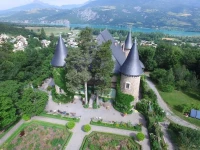 Chateau De Picomtal 