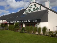 Brit Hotel Relais Du Vern 2*