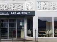 Brit Hotel Les Alizes 2*