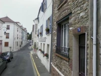 Du Prieure 4*