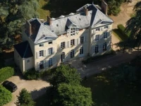 Chateau De Chicamour 2*
