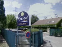 Kyriad Paris Ouest - Villeneuve la Garenne 3*