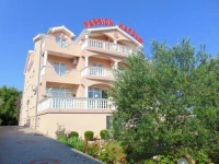 Pansion Kardum 3*