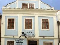 Arcadie 3*